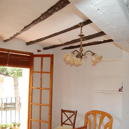 Гостевой дом Casa De Amparo Y Jose Manuel Pavies Экстерьер фото