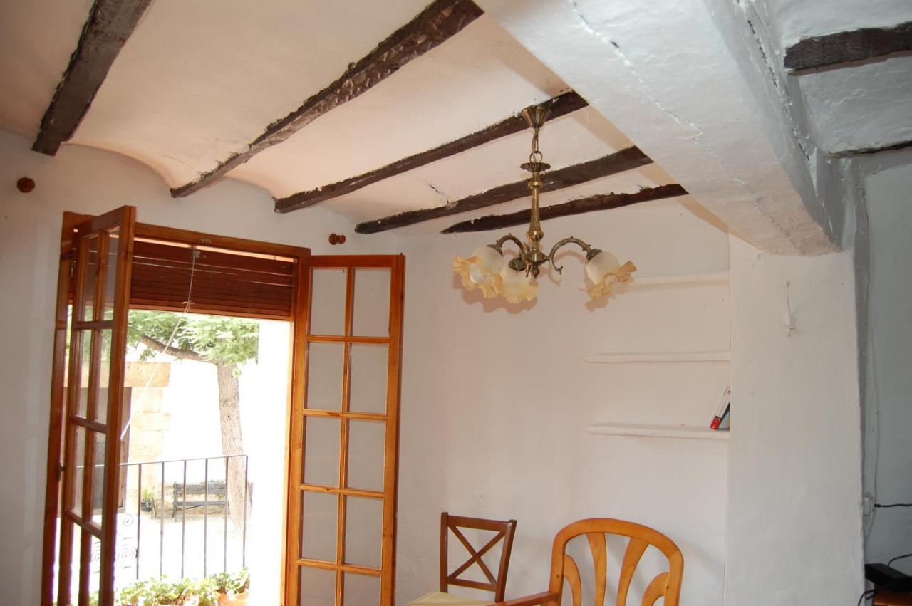 Гостевой дом Casa De Amparo Y Jose Manuel Pavies Экстерьер фото
